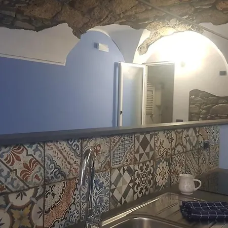 Apartment La Casa Blu Di Vezzargo *