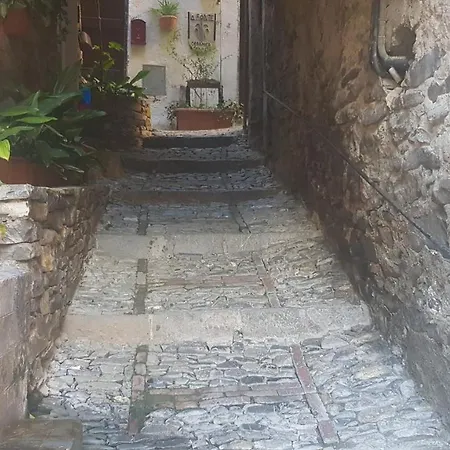 La Casa Blu Di Vezzargo Apartment *